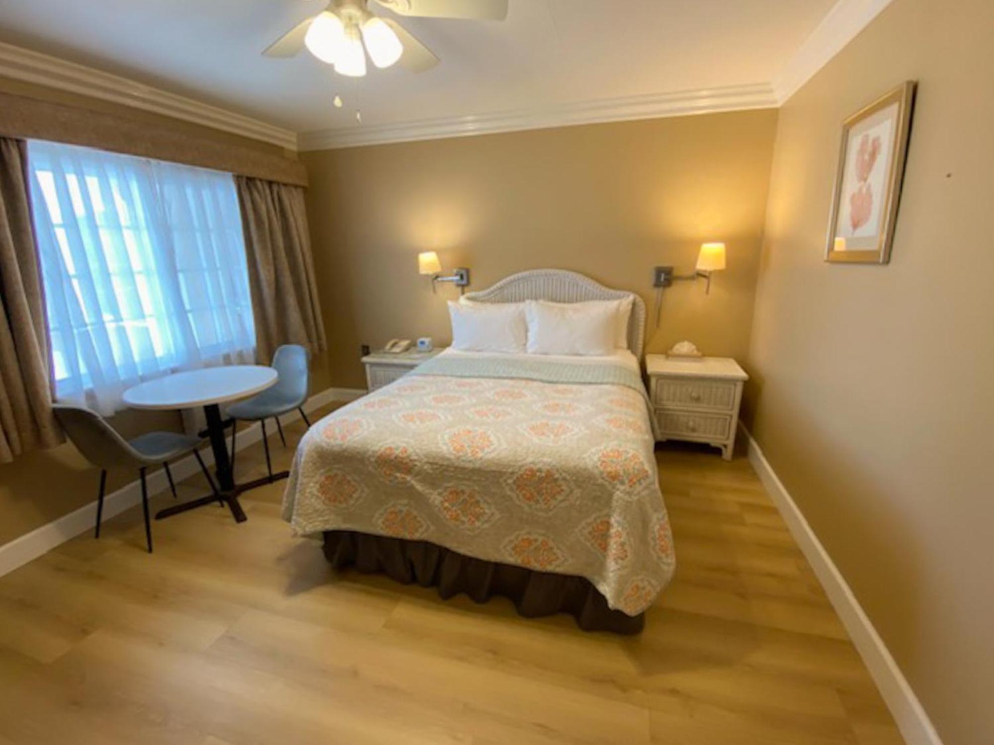 Cliff House Inn Muscle Shoals Номер фото